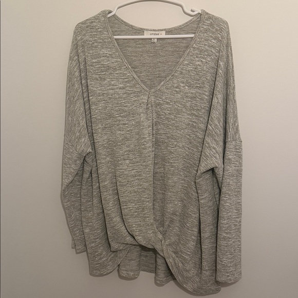 Umgee Tops - Umgee Gray V-Neck Women's Sweatshirt with Twist knot detail -XL